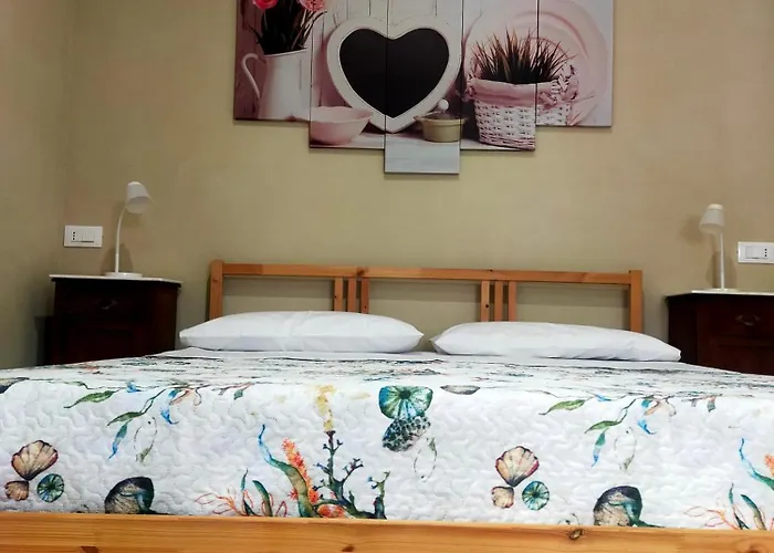 住宿加早餐酒店 Cumpa Luca 斯卡莱阿